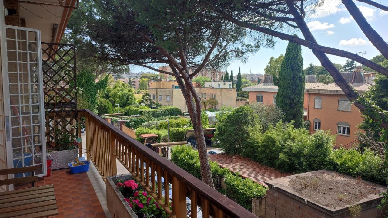 Eur Mostacciano Bilocale Nel Verde Fino A 5 Ospiti روما المظهر الخارجي الصورة